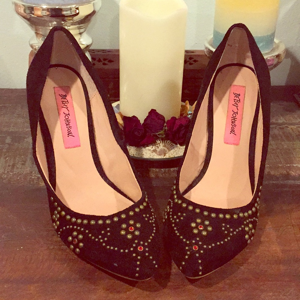 Betsy Johnson wedges
